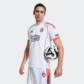 Camisa Besiktas I 2025/26
