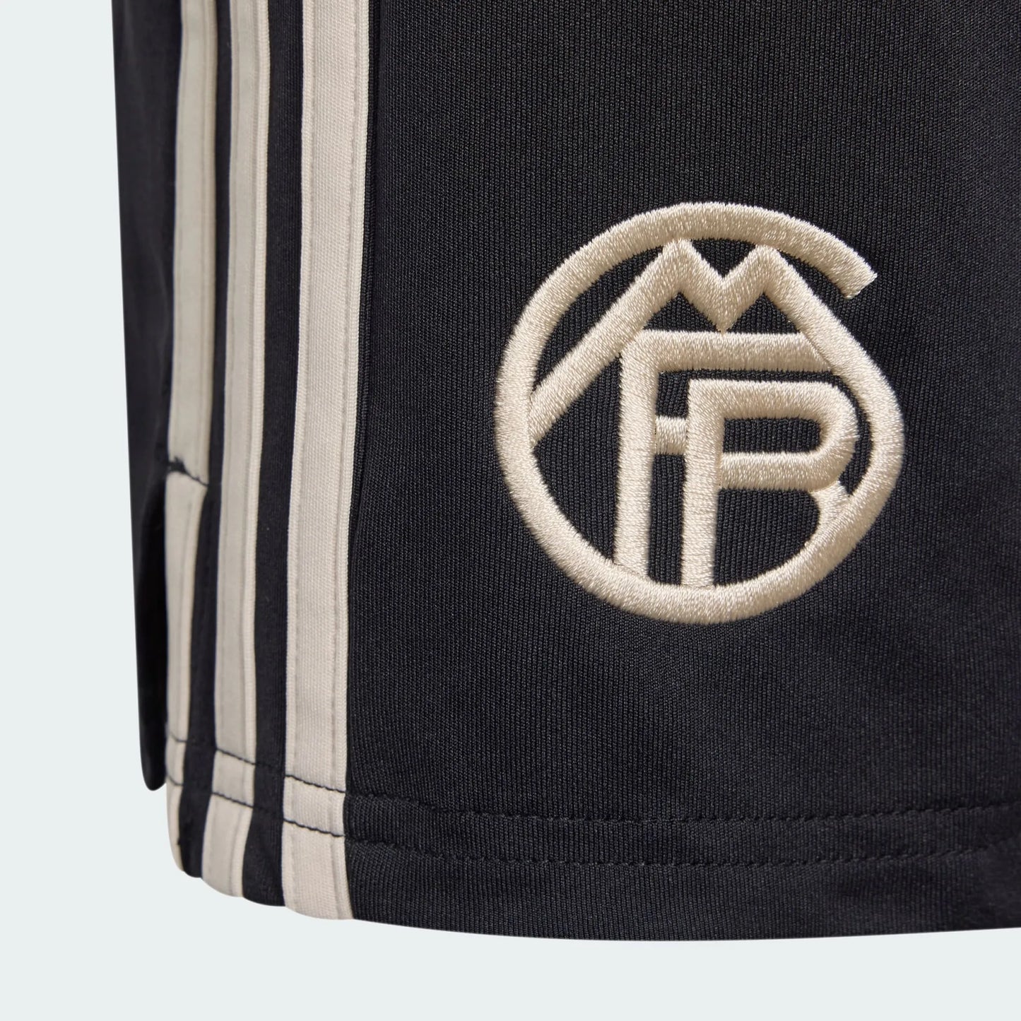 Conjunto Infantil Bayern de Munique III 2025/26