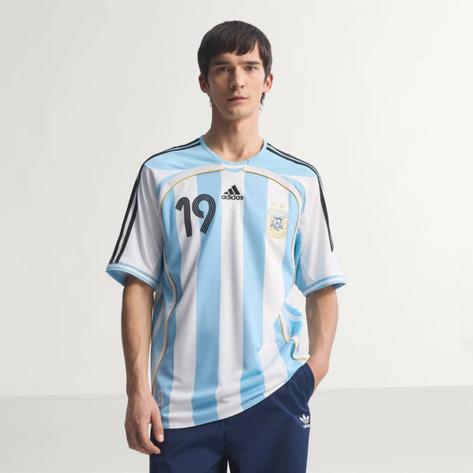Camisa Retrô Argentina I 2006 Messi #10