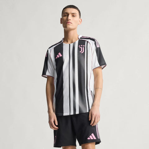 Camisa Juventus I 2025/26 Jogador