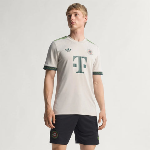 Camisa Bayern de Munique Especial Oktoberfest 2025