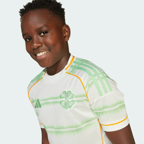 Conjunto Infantil Celtic III 2025/26