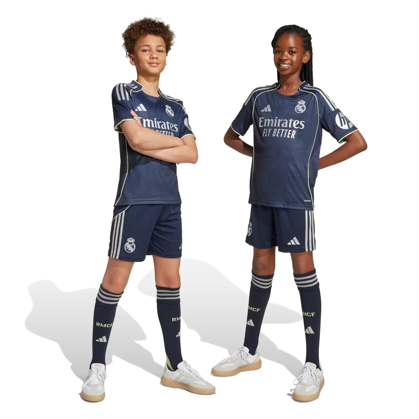 Conjunto Infantil Real Madrid II 2025/26