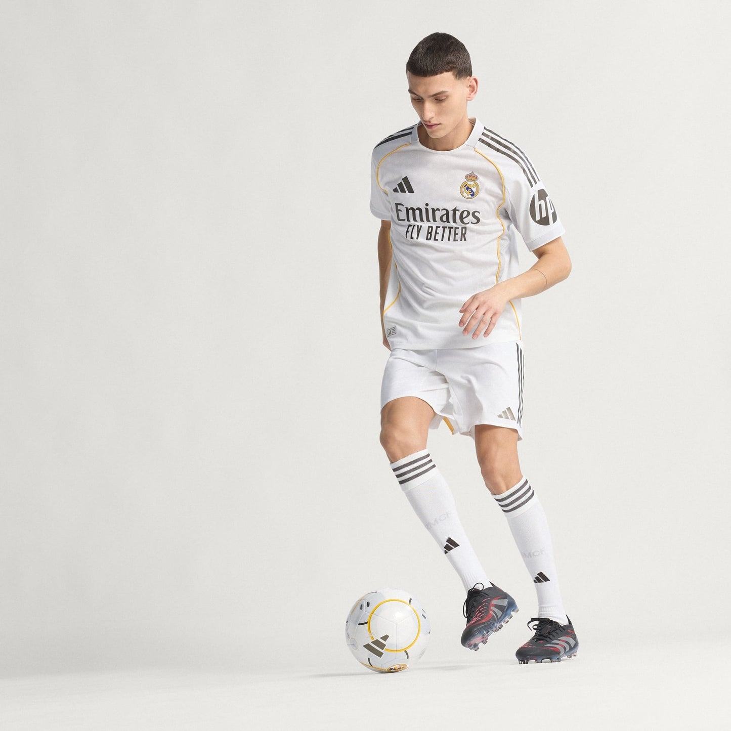 Camisa Real Madrid I 2025/26 Jogador