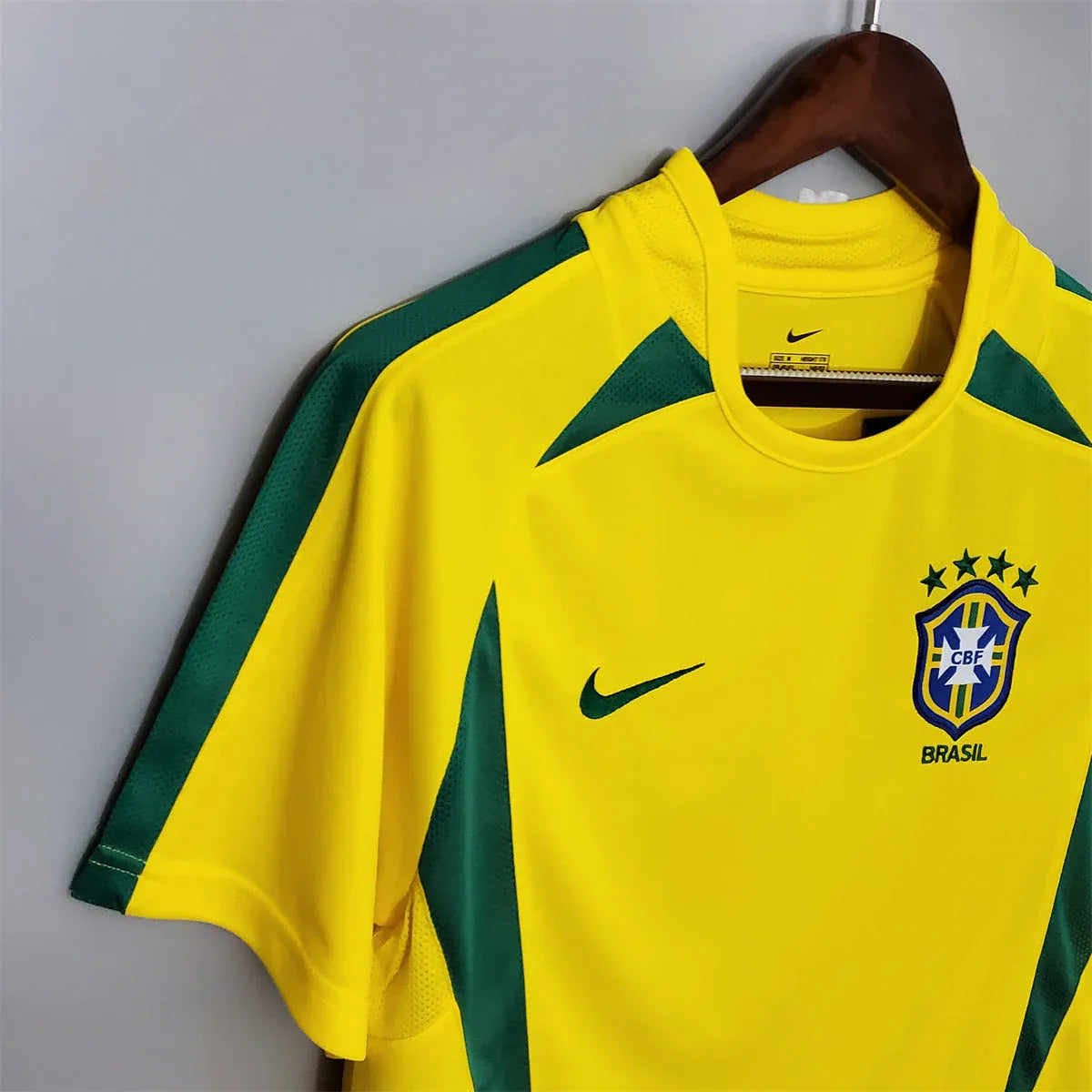 Camisa Retrô Seleção Brasileira I 2002/03