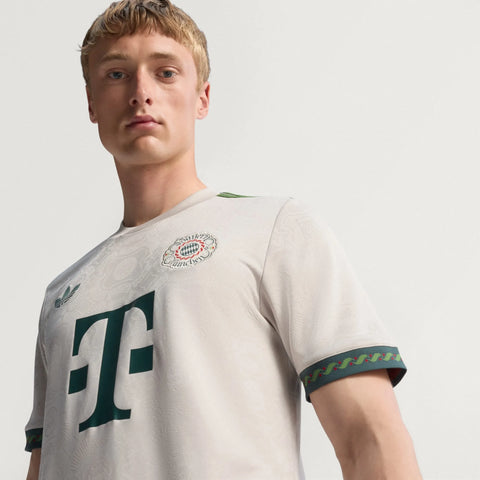 Camisa Bayern de Munique Especial Oktoberfest 2025