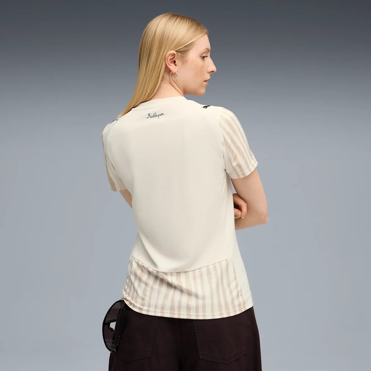 Camisa Al Hilal Kidsuper Mundial 2025 Feminina - Off White