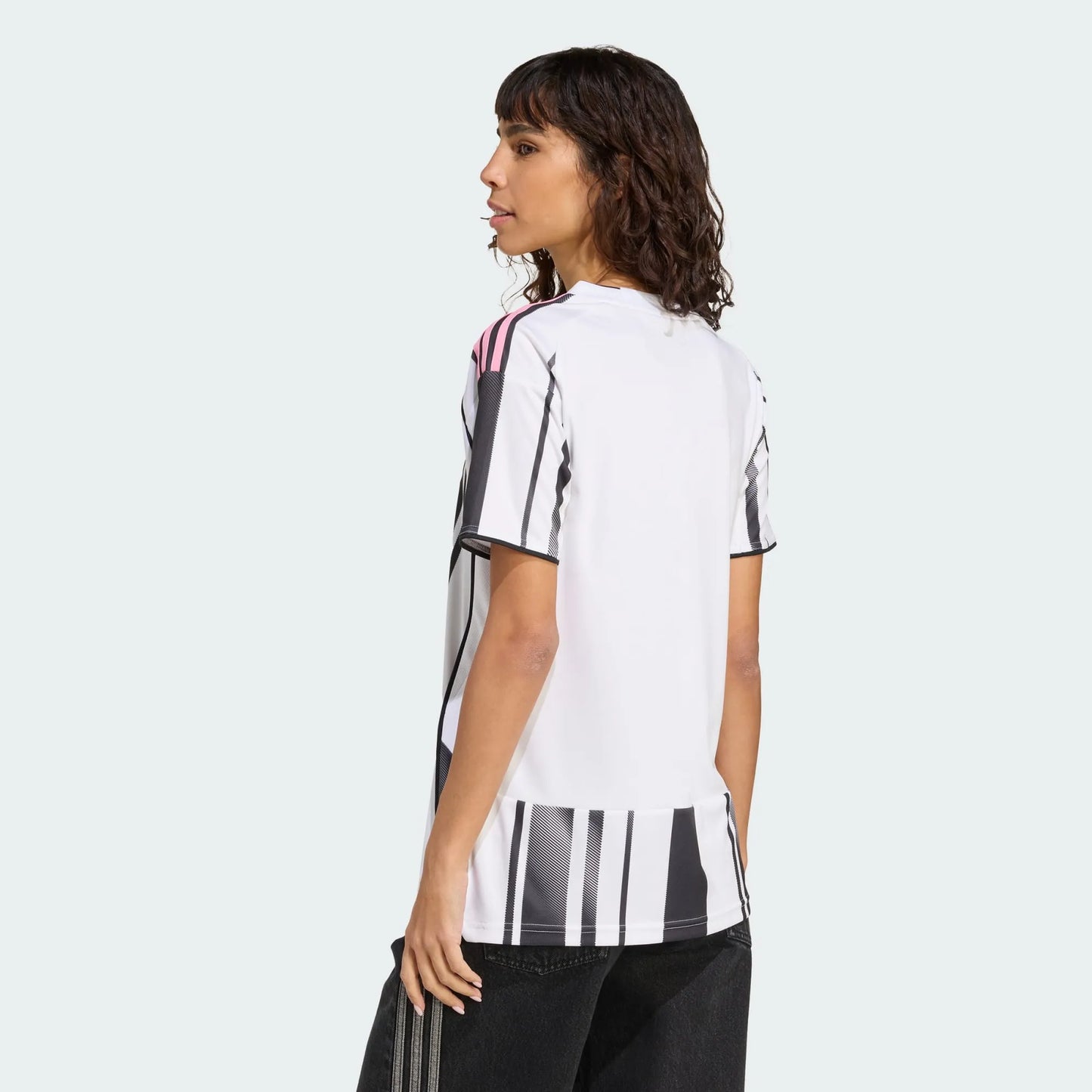 Camisa Juventus I 2025/26 Feminina