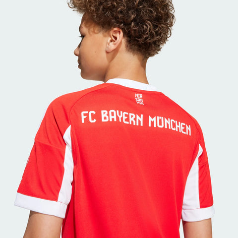 Conjunto Infantil Bayern de Munique I 2025/26