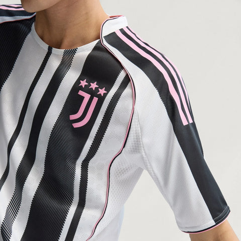 Camisa Juventus I 2025/26 Jogador