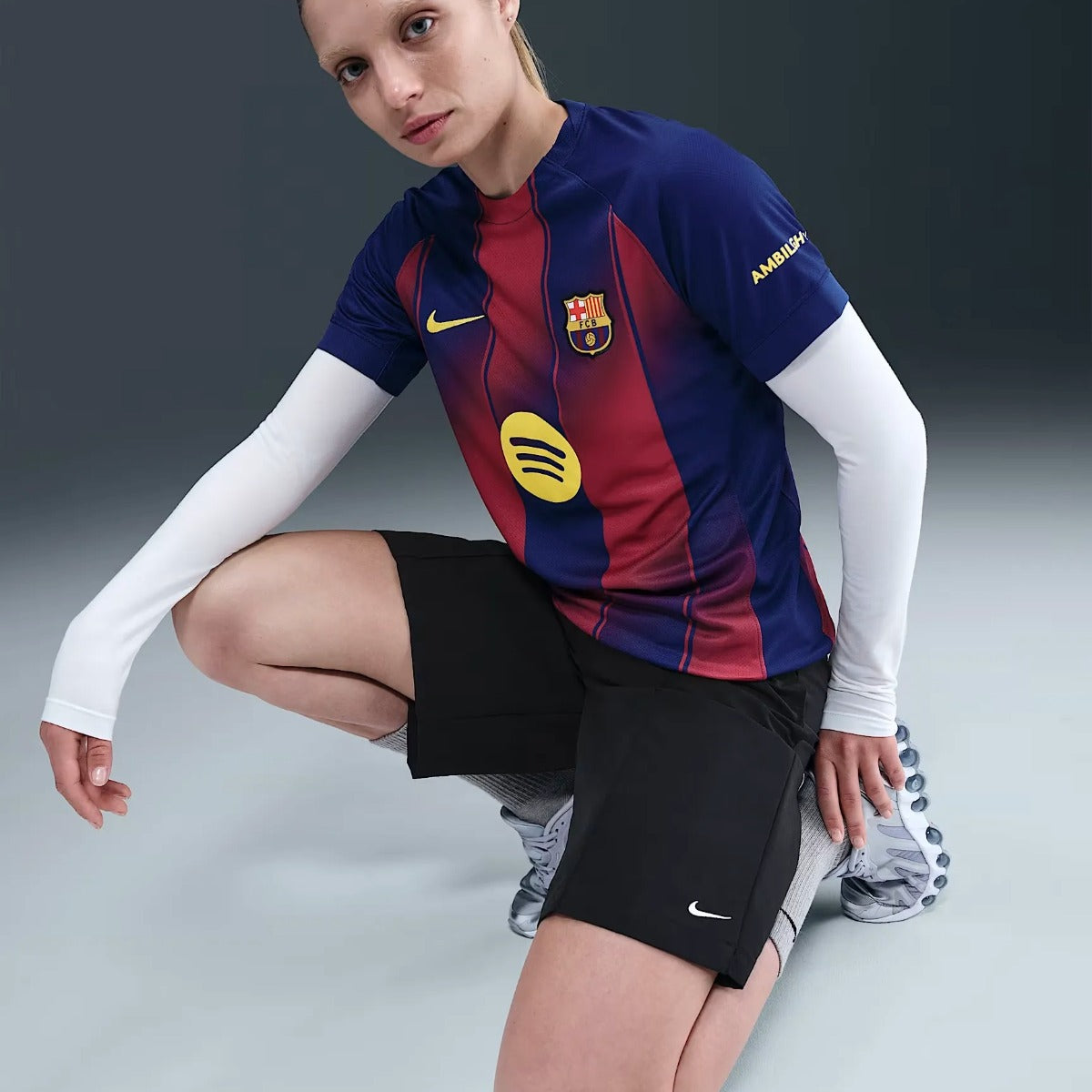 Camisa Barcelona I 2025/26 Feminina