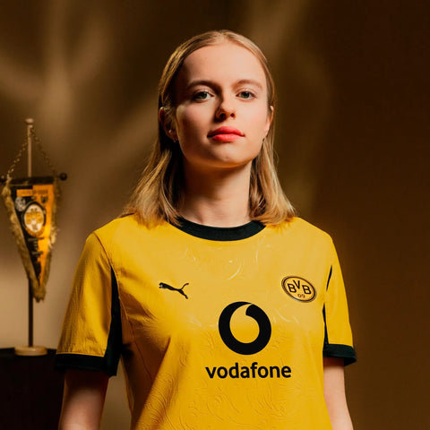 Camisa Borussia Dortmund Copas 2025/26 Feminina