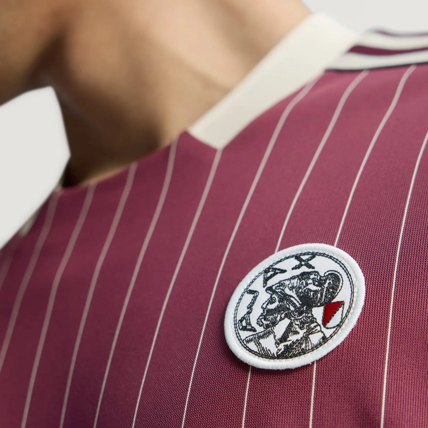 Camisa Ajax Linha Icon 2025