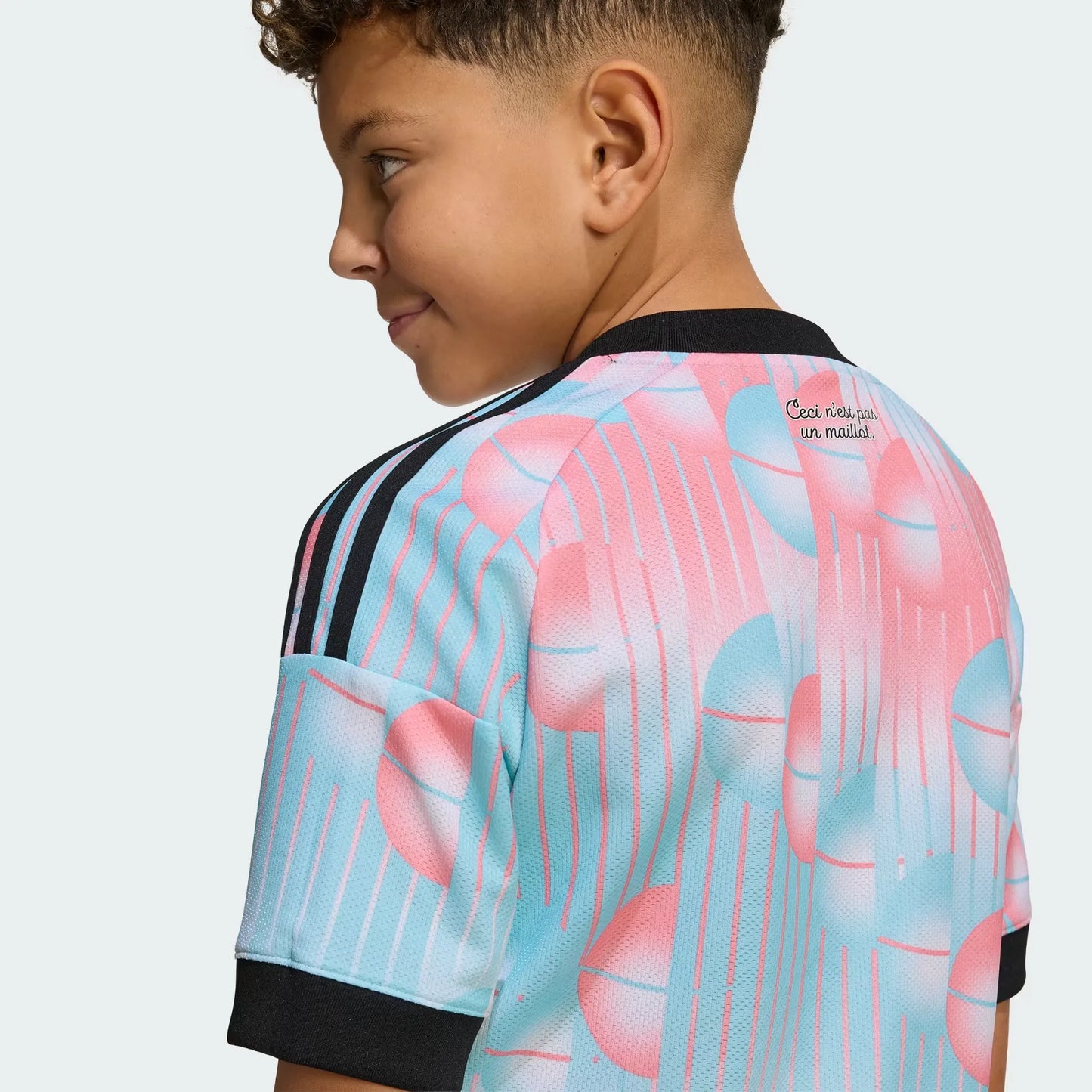 Conjunto Infantil Bélgica II 2026/27
