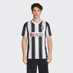 Camisa Retrô Juventus 2011/12 I