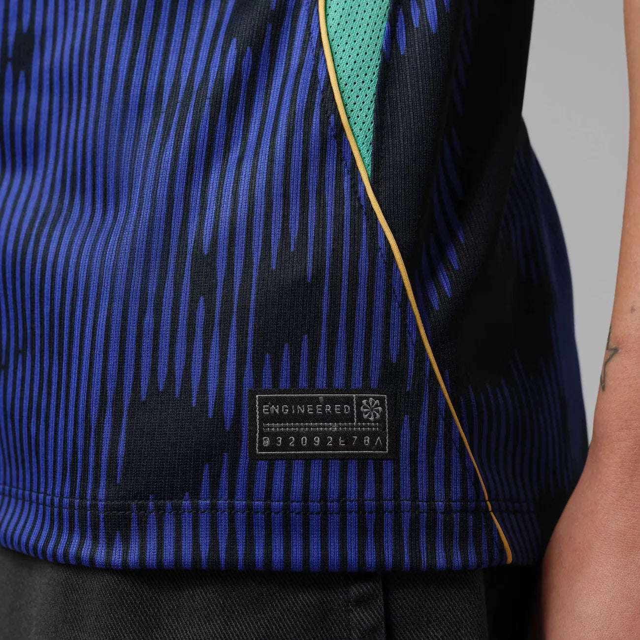 Camisa Brasil Reserva 2026/27 Feminina [PRONTA ENTREGA]